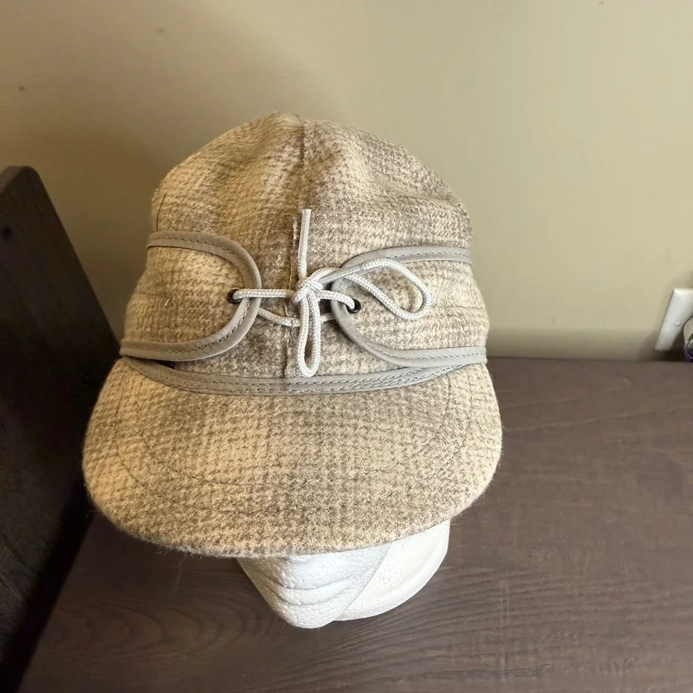 Stormy Kromer The Original Cap Tan Gray Plaid Wool Ear Flap Hat Size 6 3/4 USA